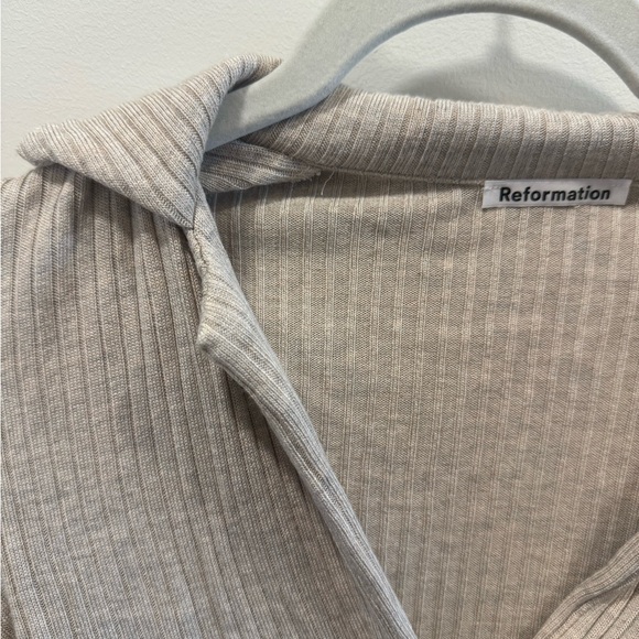 Reformation Ribbed Irina Top - Picture 4 of 5